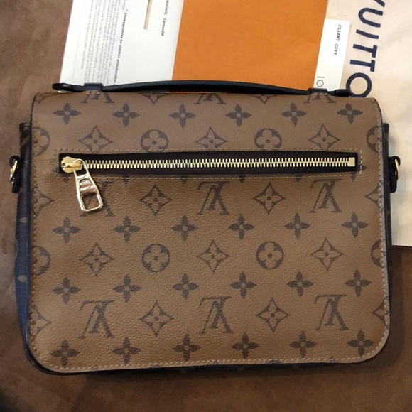 💯% Authentic LV Pochette Métis - Picture 3 of 8